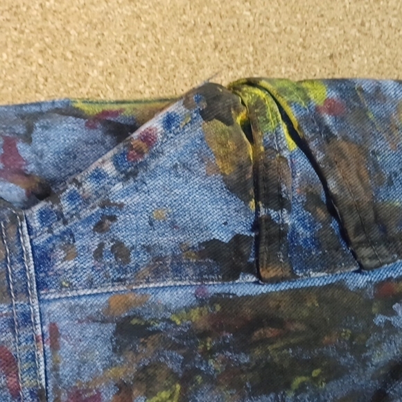 OLD NAVY PAINTERS SHORTS SIZE 35 IN A BEAUTIFUL HANDPAINTED COTTON - Picture 6 of 9